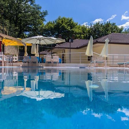 Nymfes Hotel Като-Лутракі Екстер'єр фото