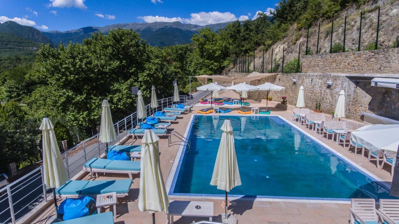 Nymfes Hotel Като-Лутракі Екстер'єр фото