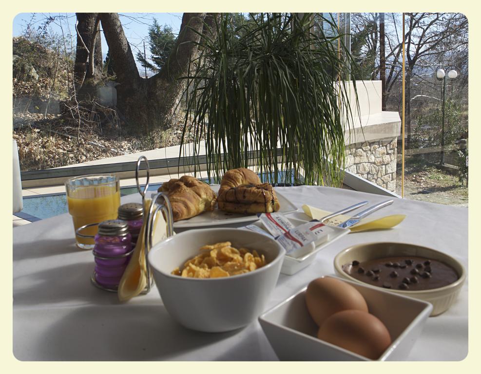 Nymfes Hotel Като-Лутракі Екстер'єр фото
