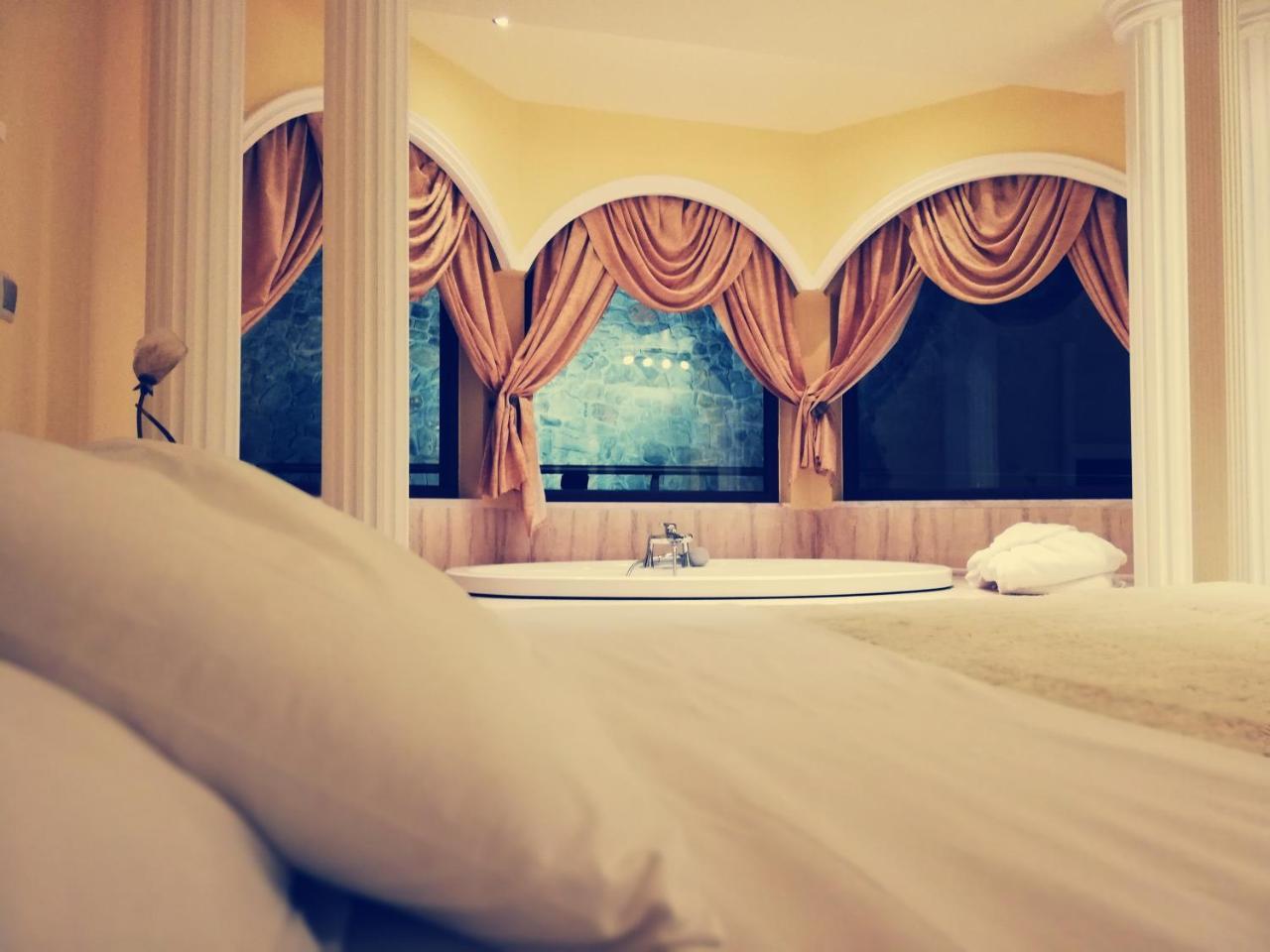 Nymfes Hotel Като-Лутракі Екстер'єр фото